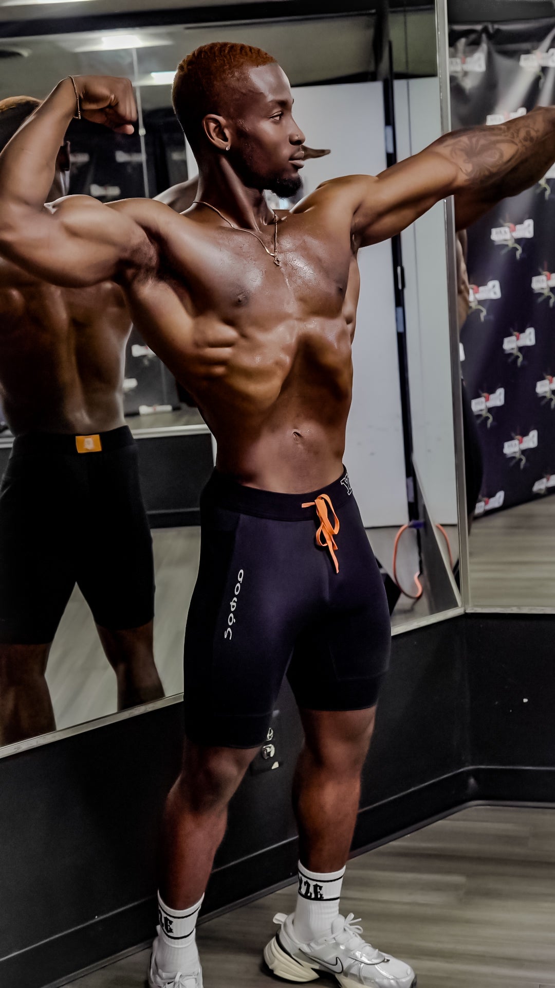 SPRINT SHORTS - BLACK